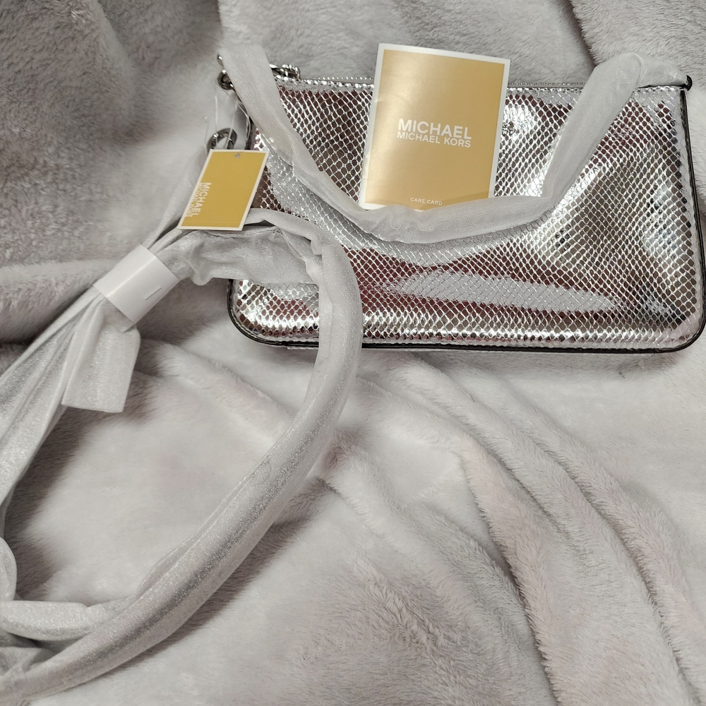 Michael Kors Silver Women's Bag - Picture 2 of 2
